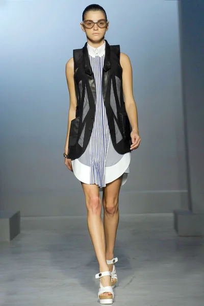 Look 19